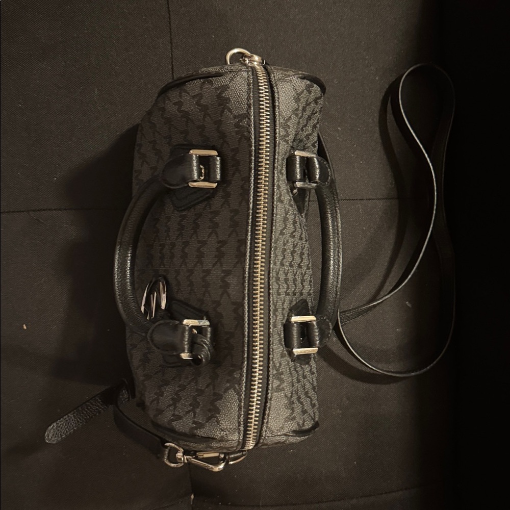 Michael Kors Monogram Black and Gray Satchel - Picture 5 of 9